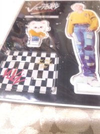 快閃店立牌 （綁100）