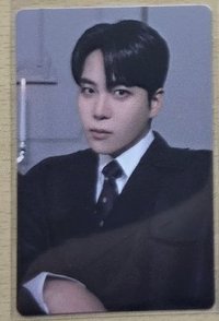 貴族鍾（財閥家的小兒子）