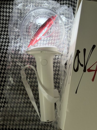 （現貨 一日內寄出）straykids 一代小手燈+大手燈 應援棒