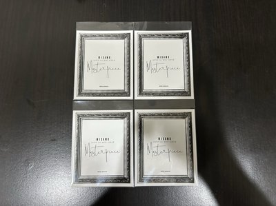 Momo masterpiece 專輯 拍立得小卡