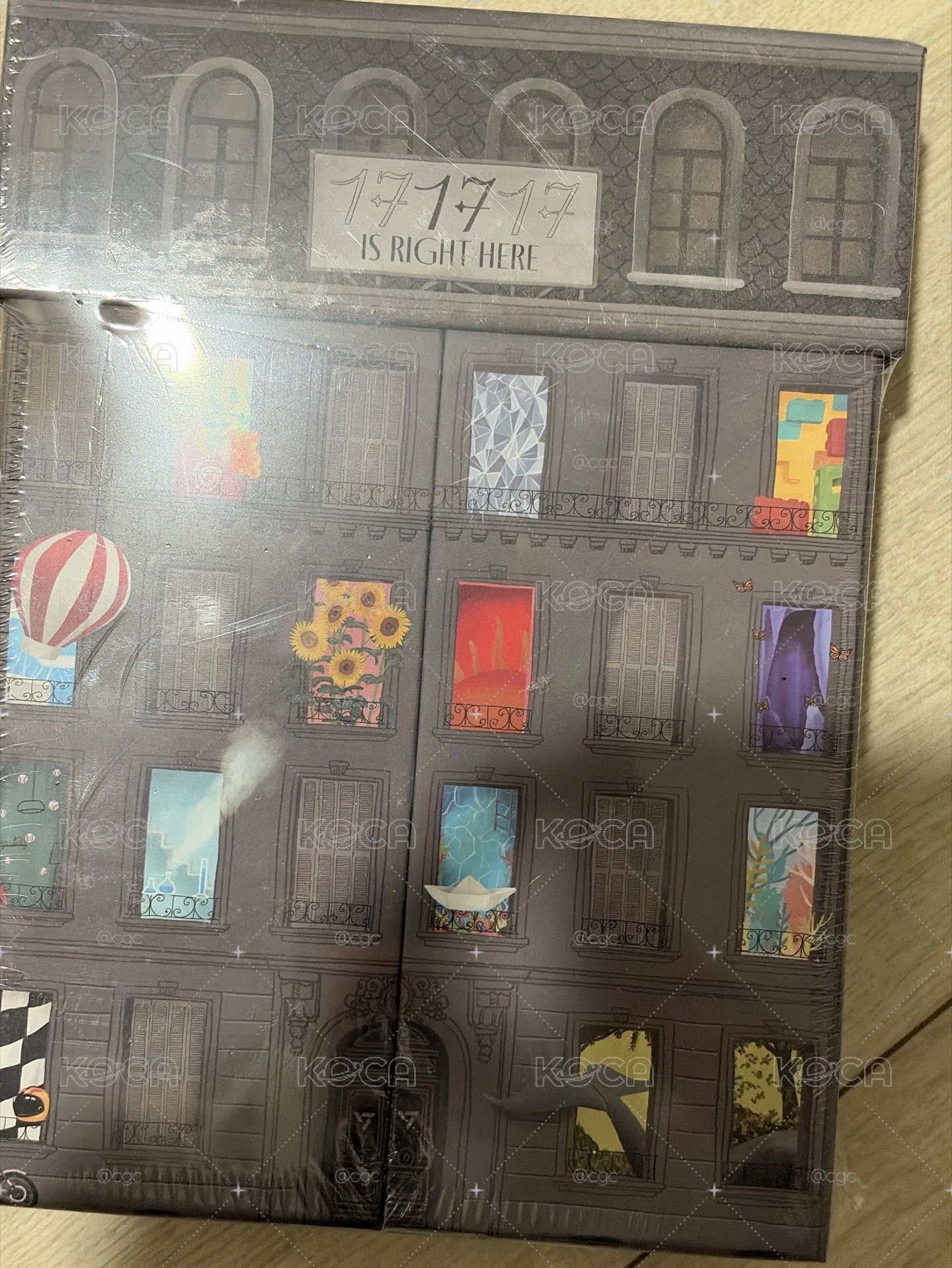 SEVENTEEN 17 is right here 未拆專