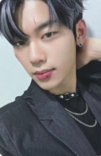 Un: SEEN ms 線上1.0 簽售卡 