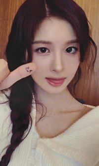 正規一 ju 線下2.0 簽售卡 拇指貼紙