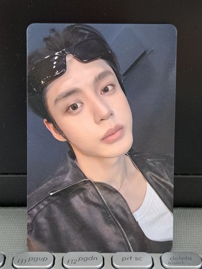 ICONIK日專 澀谷塔店 幸運卡雄