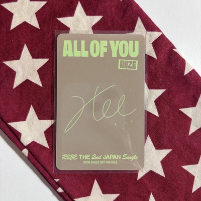  ﾟ𖤐.⋆﻿All of you 通常版專卡 西 ⋆.˚⊹⁺