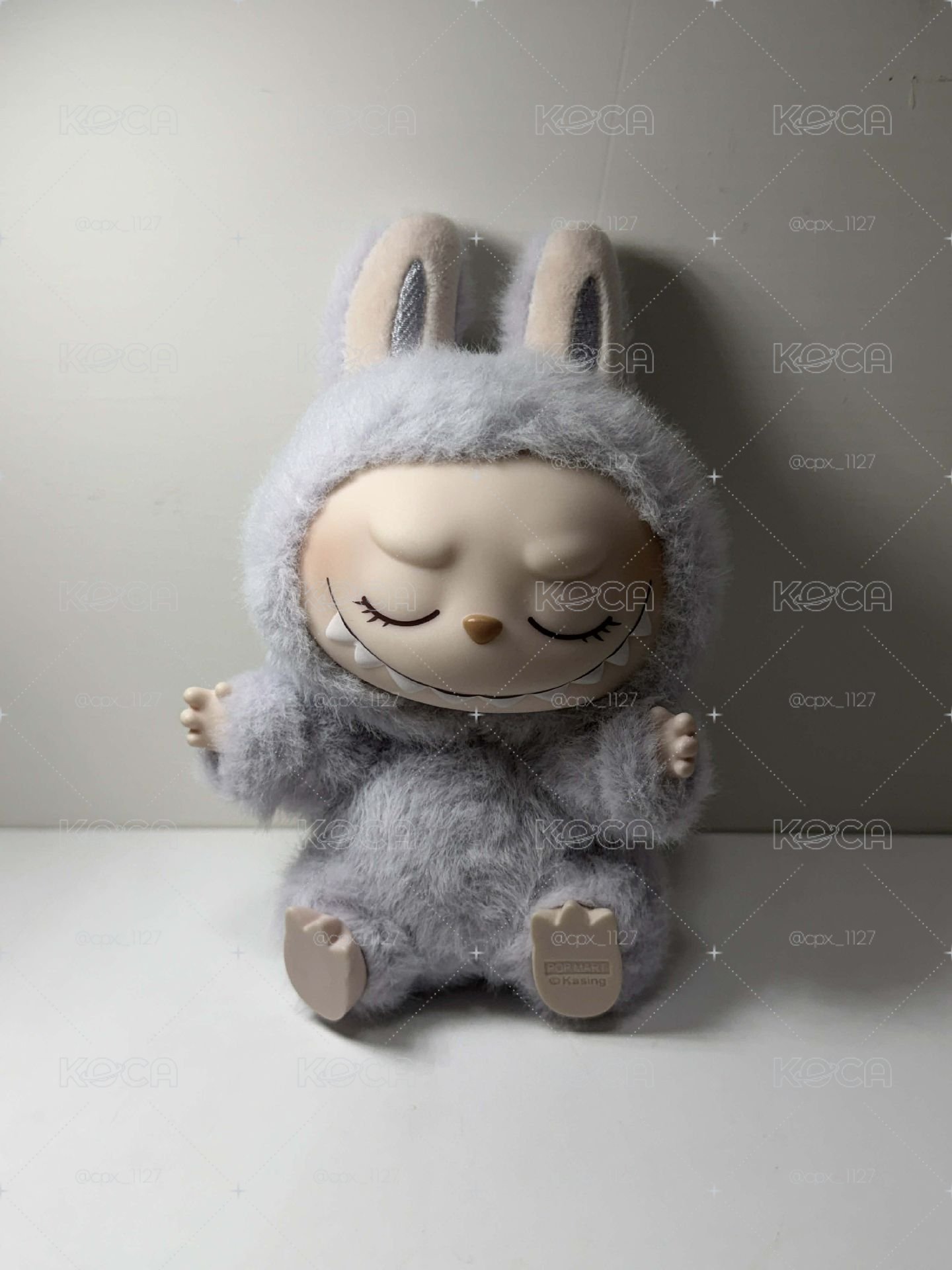 閉眼拉布布