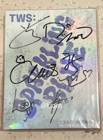 TWS出道簽專 + 12張卡