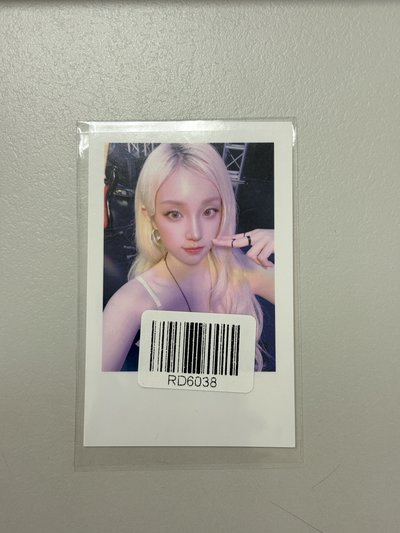 雨琦 lo2 kms 預售拍立得