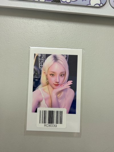 雨琦 lo2 kms 預售拍立得