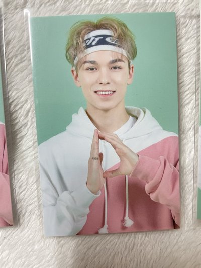 SEVENTEEN 2020 四期 CARAT LAND 隨機卡包卡