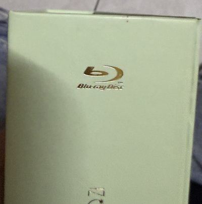 IZ*ONE 1st 演唱會 藍光光碟 配置齊全