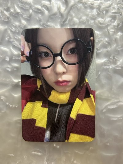 NMIXX 哈利波特圭 中文卡背