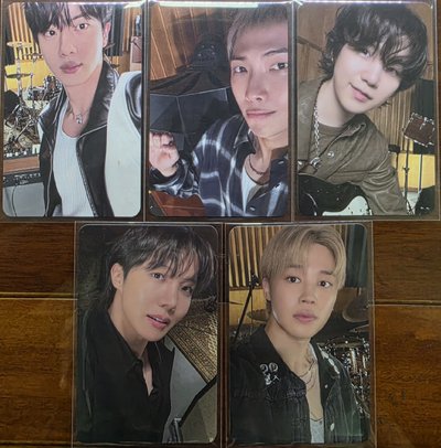 BTS 專卡+手燈卡（無柾泰）