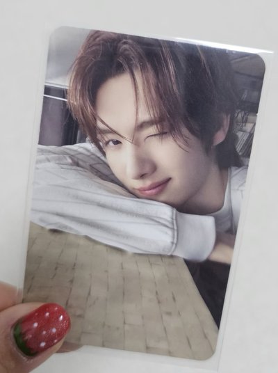 英宰第二周vr卡（送圖二）