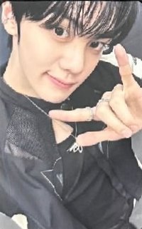 正規一 yzy 上海 簽售卡 