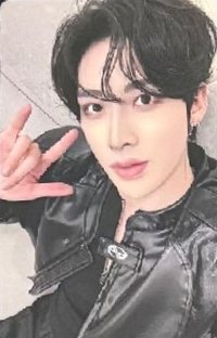 正規一 yzy 上海 簽售卡 