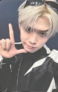 正規一 yzy 上海 簽售卡 