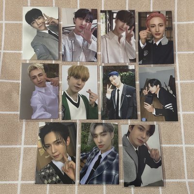 ATEEZ 小卡