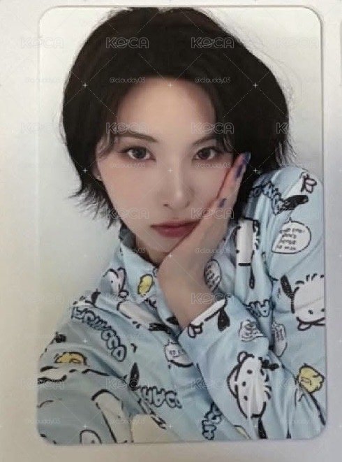 睡衣裴
