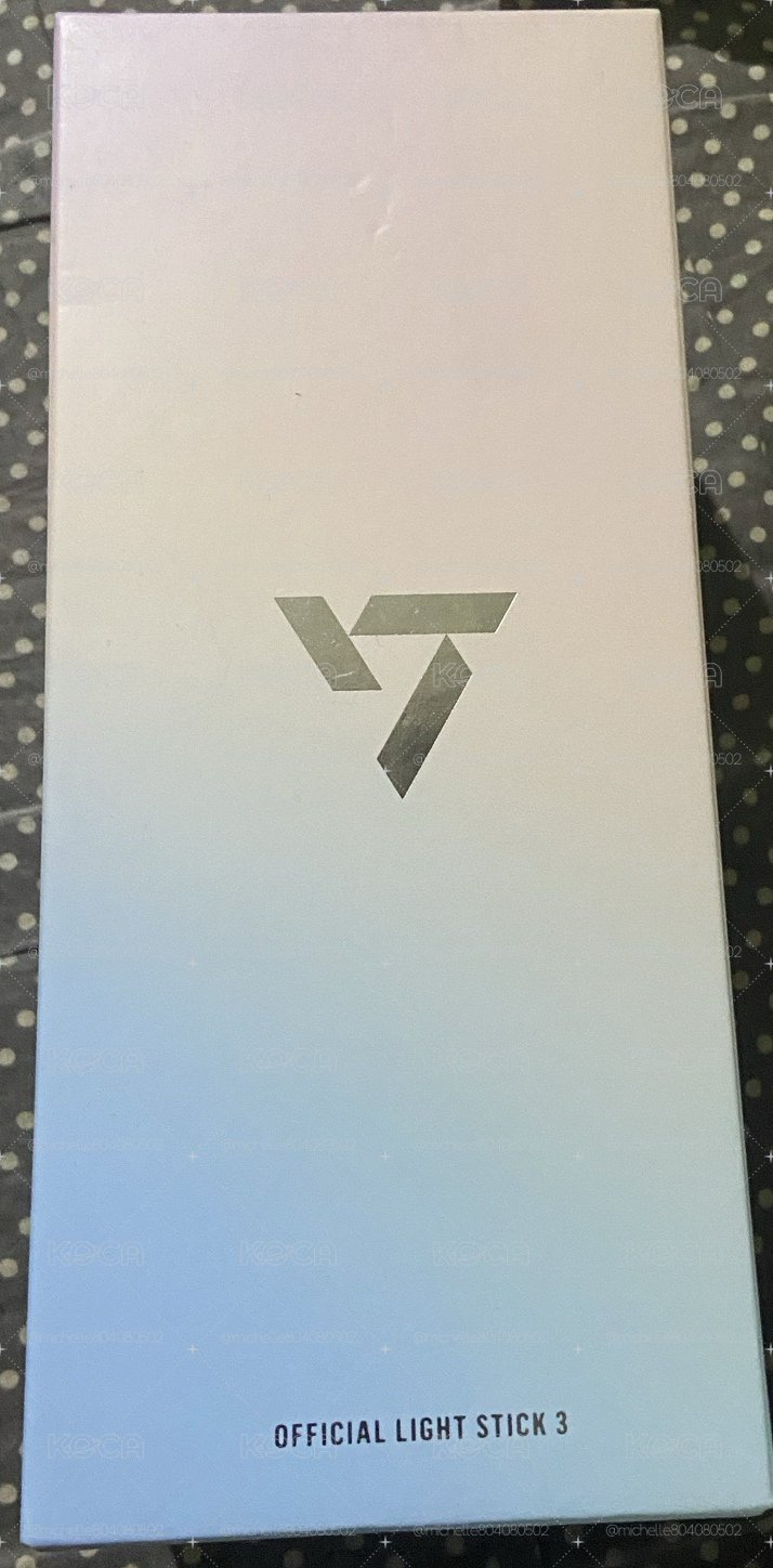 Seventeen 三代手燈