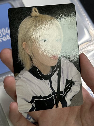 NMIXX yzy開學能量裴+id卡