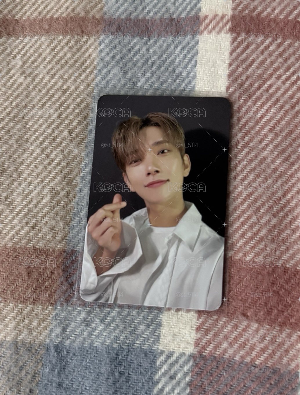 SEVENTEEN洪知秀 Joshua 小卡