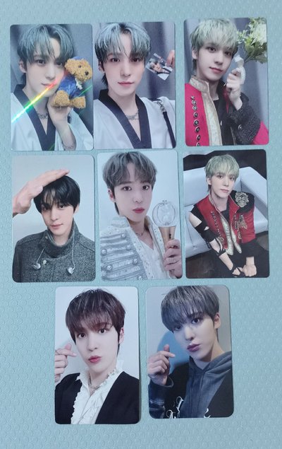 ATEEZ 潤浩小盤 坐坐卡含單封