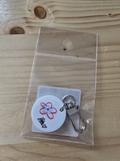 BABYMONSTER  日本快閃 手繪吊飾