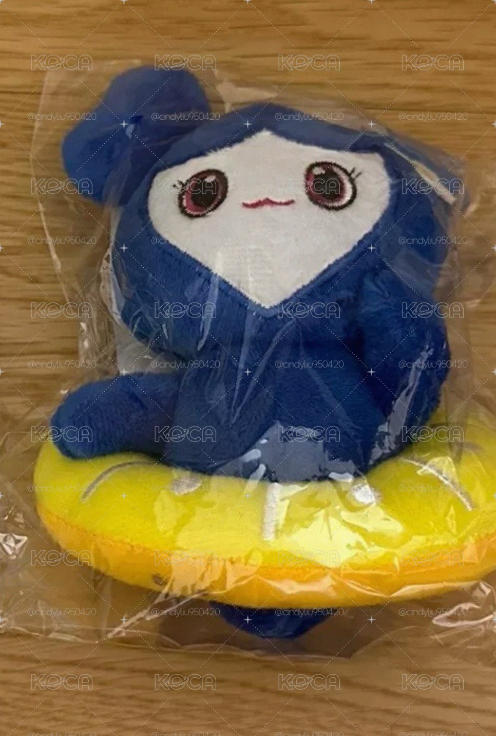 子瑜 全新未拆甜甜圈娃