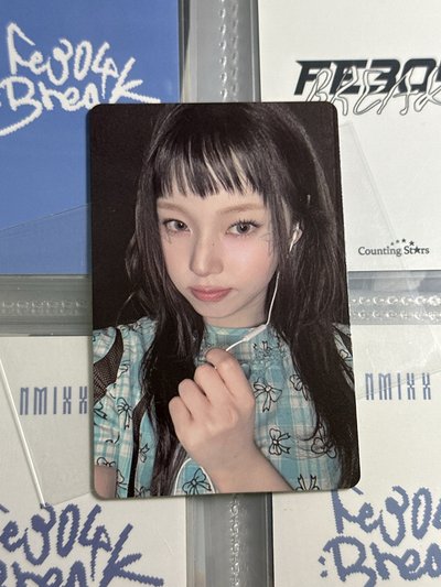 NMIXX 愛豆驛站耳機圭 中文卡背