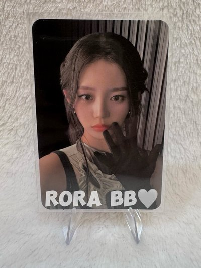 競標 🩵BABYMONSTER RORA YG中區 中文卡背 