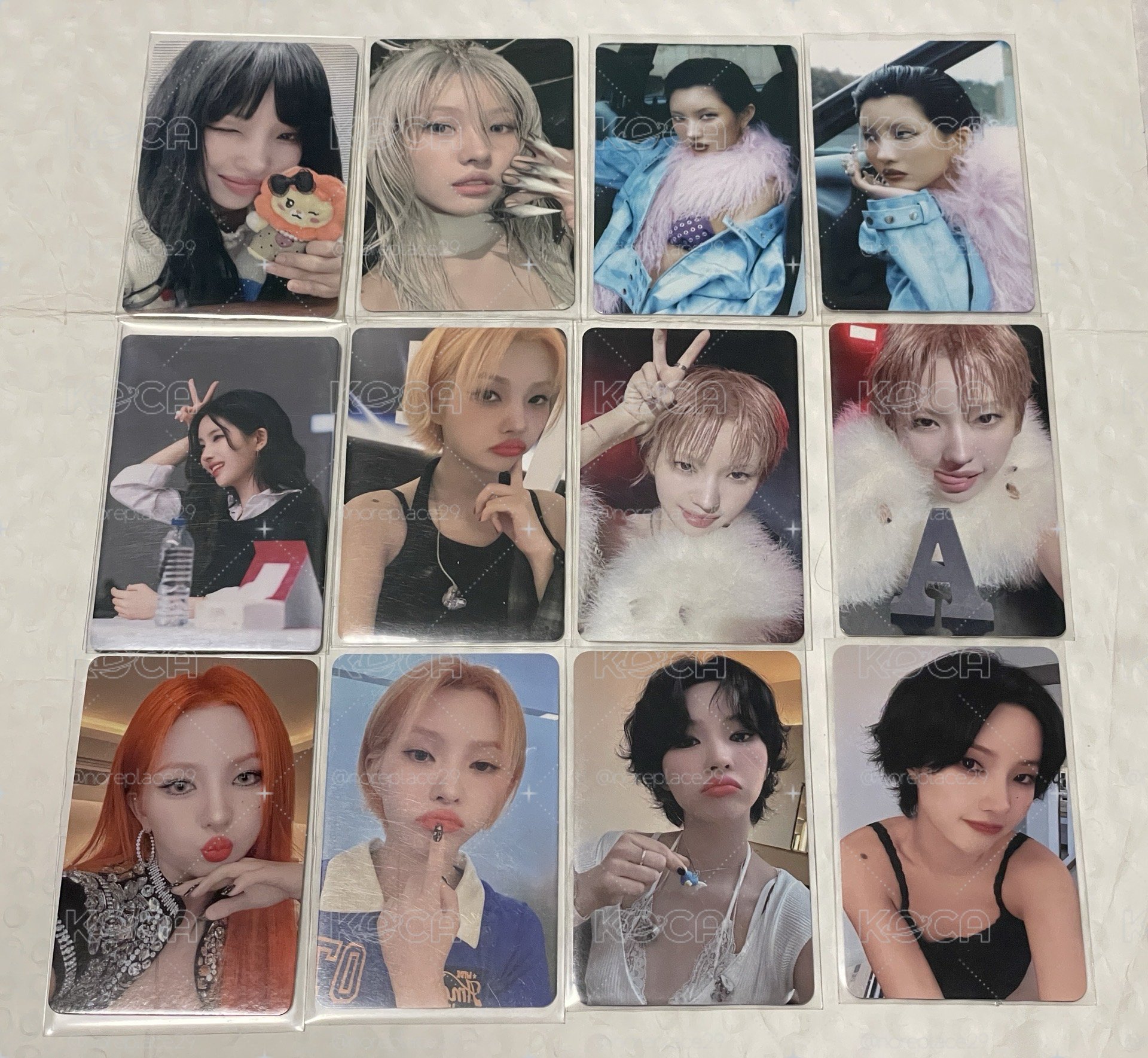 i-dle 小娟展覽磁鐵全新未拆膜+12張小卡（圖1+圖2）