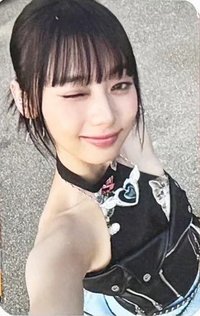 CURIOUS 紅版 專輯卡 