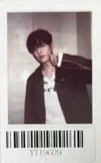 KARMA kms 上海線下1.0 簽售卡 復刻拍立得