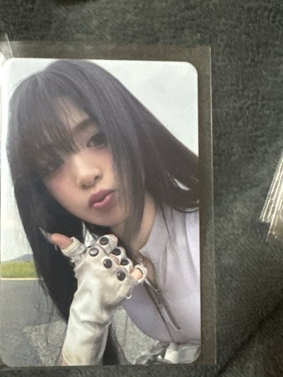 白衣賢 含一張綁