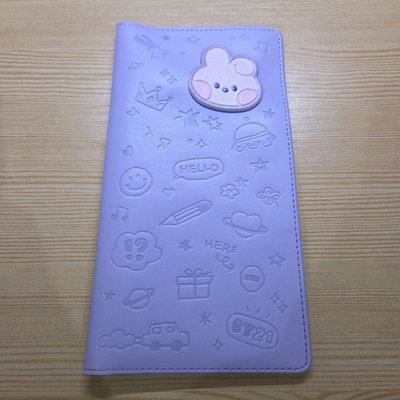 BT21 minini LEATHER PATCH 護照套[LARGE] (COOKY)