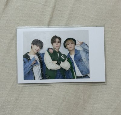 演唱會dvd空專+忙內賴小卡