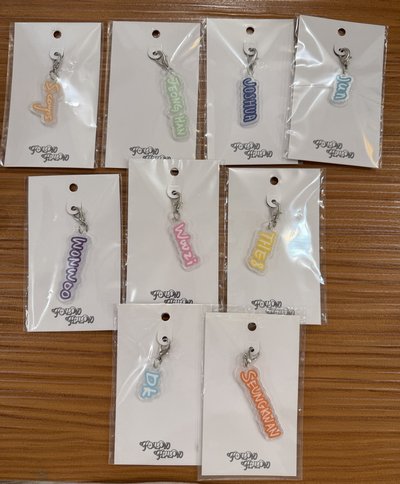 Follow Follow 展覽場限定 姓名扣環