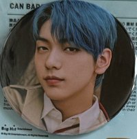 STILL DREAMING 彬 徽章 