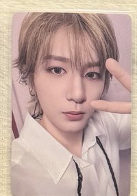 No  GENRE  yzy北京1.0簽售卡（手繪🐰卡背）