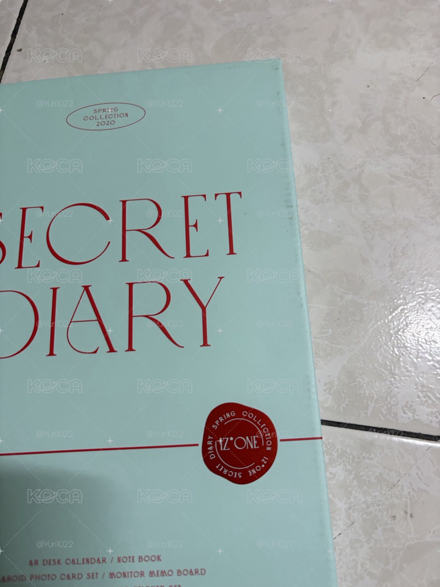 IZ*ONE SECRET DIARY Photobook Package 寫真集 年曆組（瑕疵較嚴重）