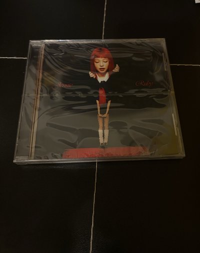 Jennie RUBY英區專輯