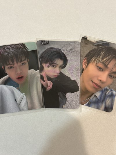 Lngshot貼紙書（卡）