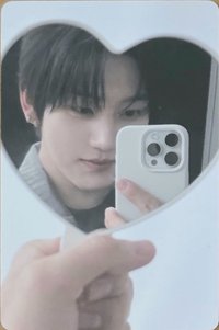 迷三 km 2.0線上 簽售卡 愛心鏡子OOTD ver.