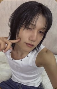 UNIQUE B ver. 專輯卡 