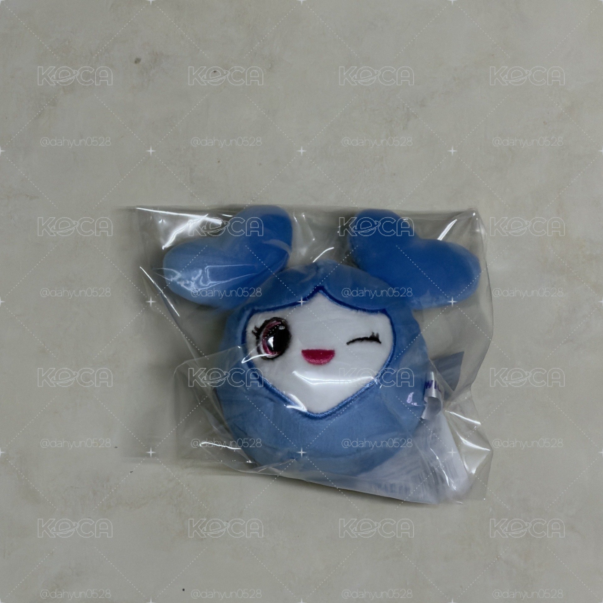 TWICE十週年 子瑜壓力球娃娃