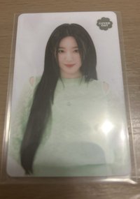 代言卡綠