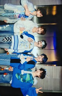 新音《熱愛》 周邊卡 