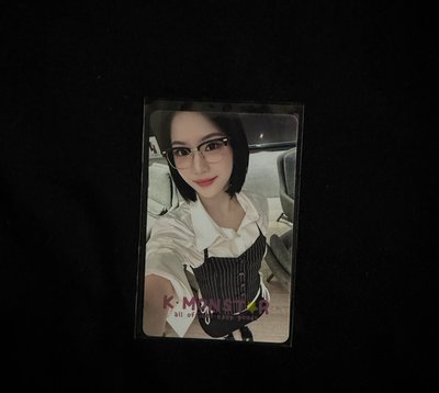 STAYC 正規一 KM ISA簽售卡