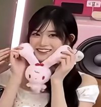 依依